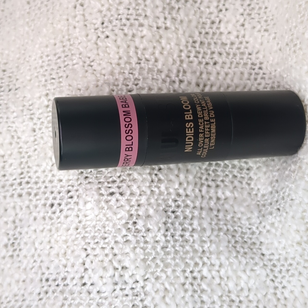 NUDESTIX Nudies Bloom Multi-Use Blush Tint in Cherry Blossom Babe, 7g/0.25oz - Picture 3 of 11